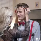 Karol Lilien in 'Employee Of The Month'