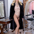 Natalia Starr in 'Model Behavior'