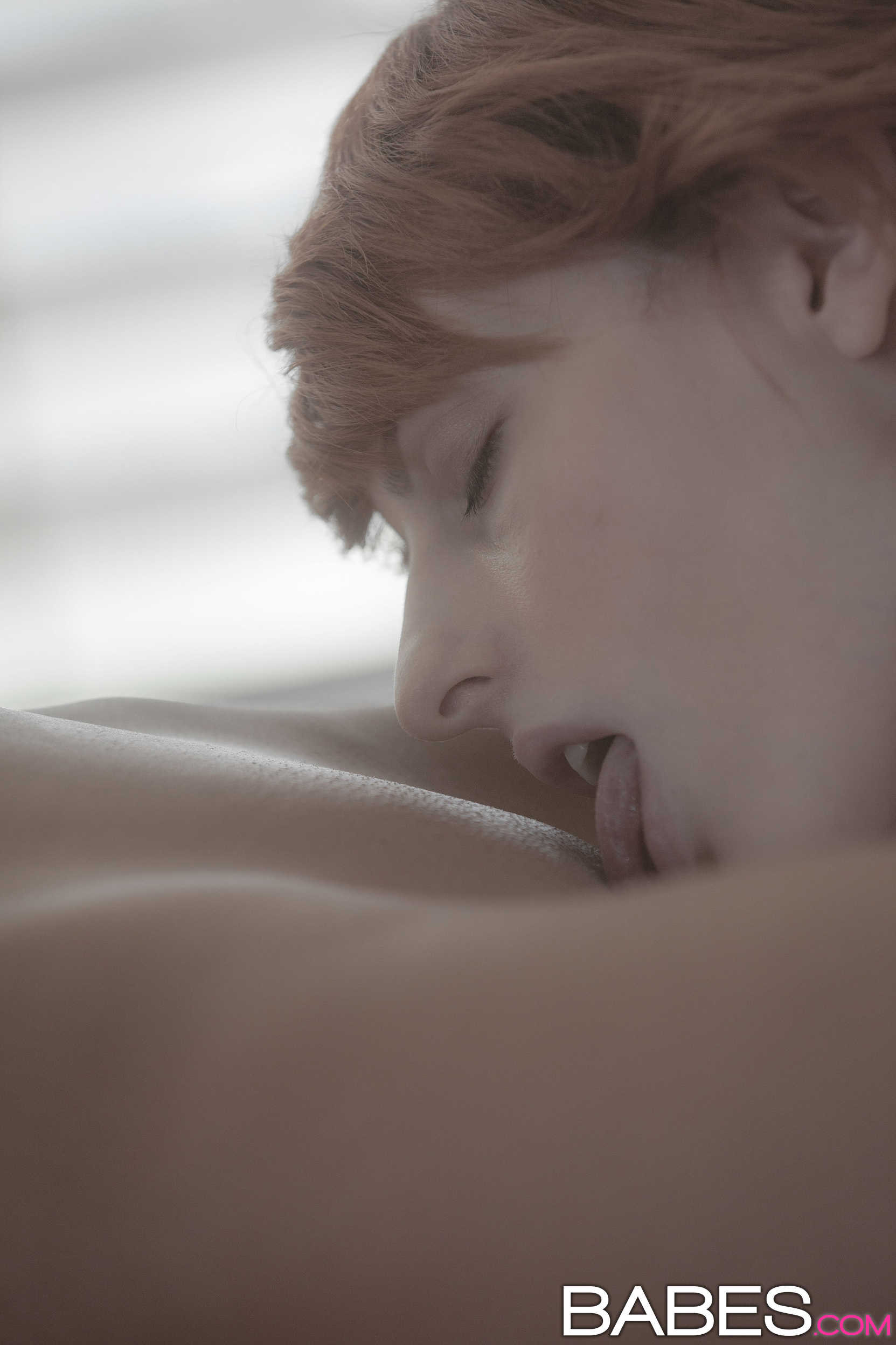 Labios cerrados